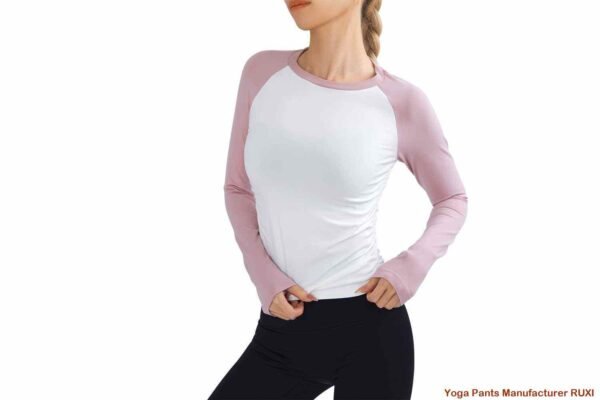 ෆ්ලෙයා යෝග කලිසම් උඩින් නමන්න