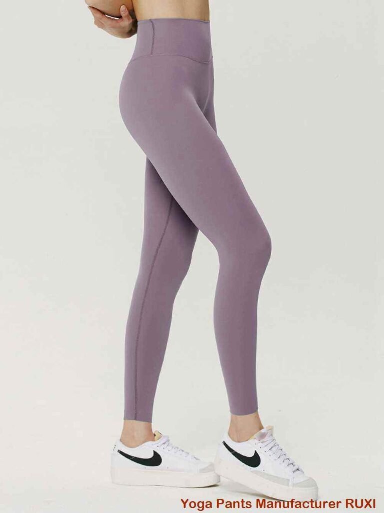 ඉහළ ඉණ සහිත ධාවන කොට කලිසම් RUXI