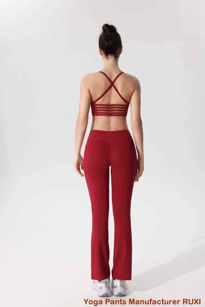 කාන්තා පිහිනුම් බයිකර් කොට කලිසම්