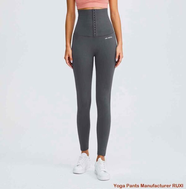 කාන්තා කළු ධාවන කබාය RUXI sk2549