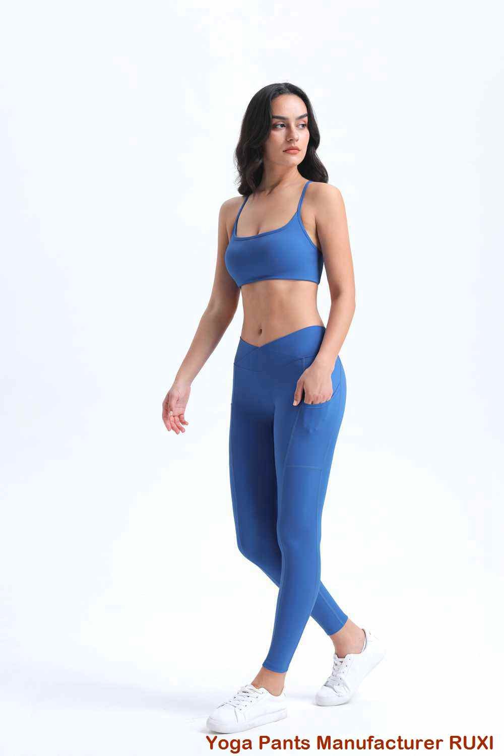 ද්විත්ව ස්ථරය ධාවන කෙටි කලිසම්