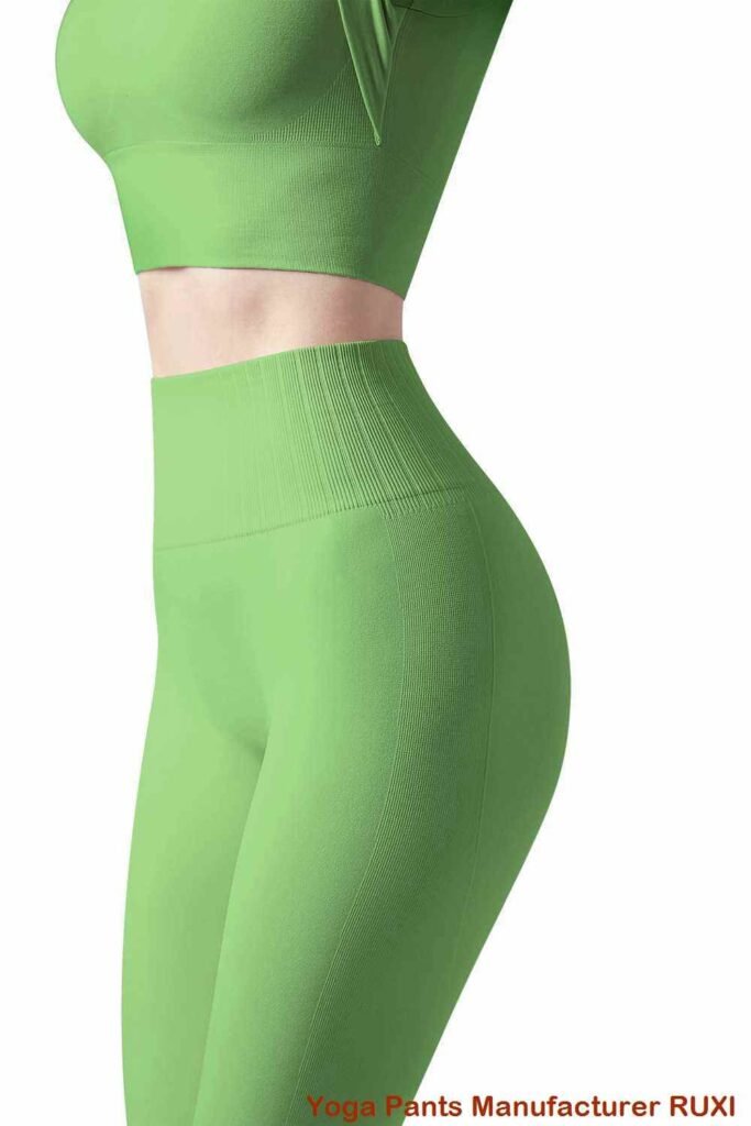 ඉහළ නැගීමේ ව්‍යායාම කොට කලිසම්